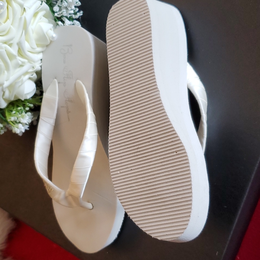 Wedding sandals - Picture 3 of 3